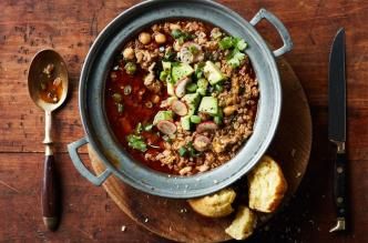 Easy White Chili with Ground Turkey