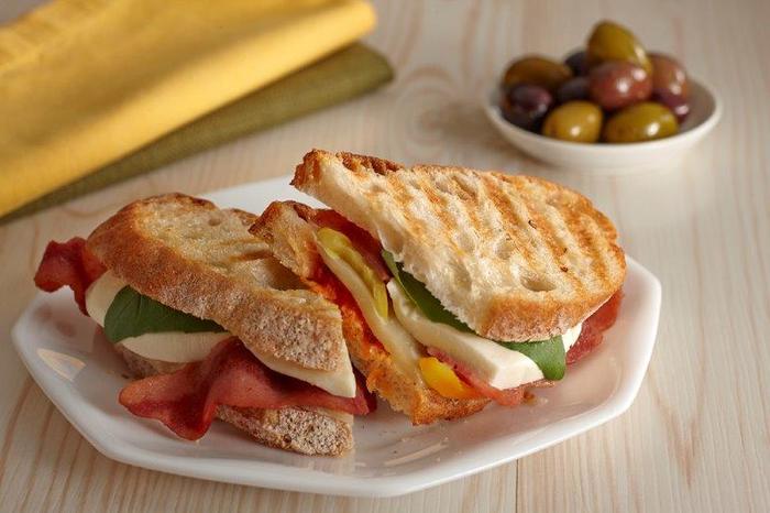 Image of Turkey Bacon Pizza Panini Image of Turkey Bacon Pizza Panini