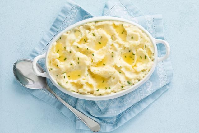 Image of Make-Ahead Garlic Mashed Potatoes