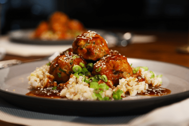 Image of Korean Turkey Meatballs with Brown Rice and Gochujang Sauce